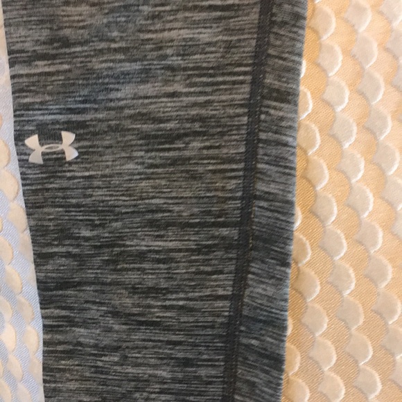 Under Armour adult small pull on leggings gray and mint color excellent conditio - Picture 2 of 10
